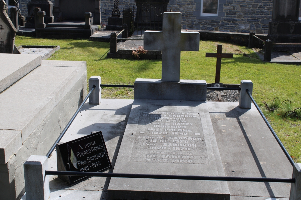 Belgian Graves Veterans Denée #2