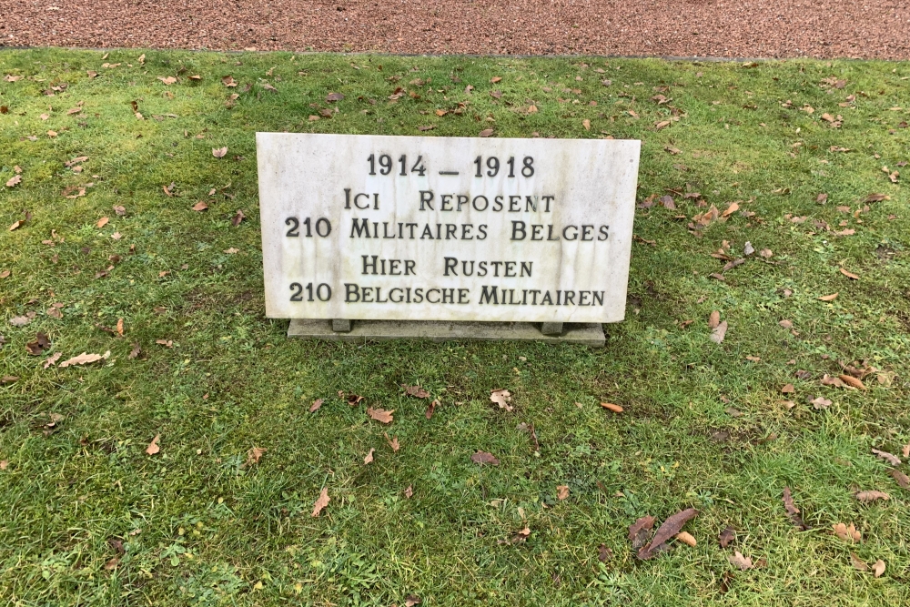 Belgian War Cemetery Ougre #2