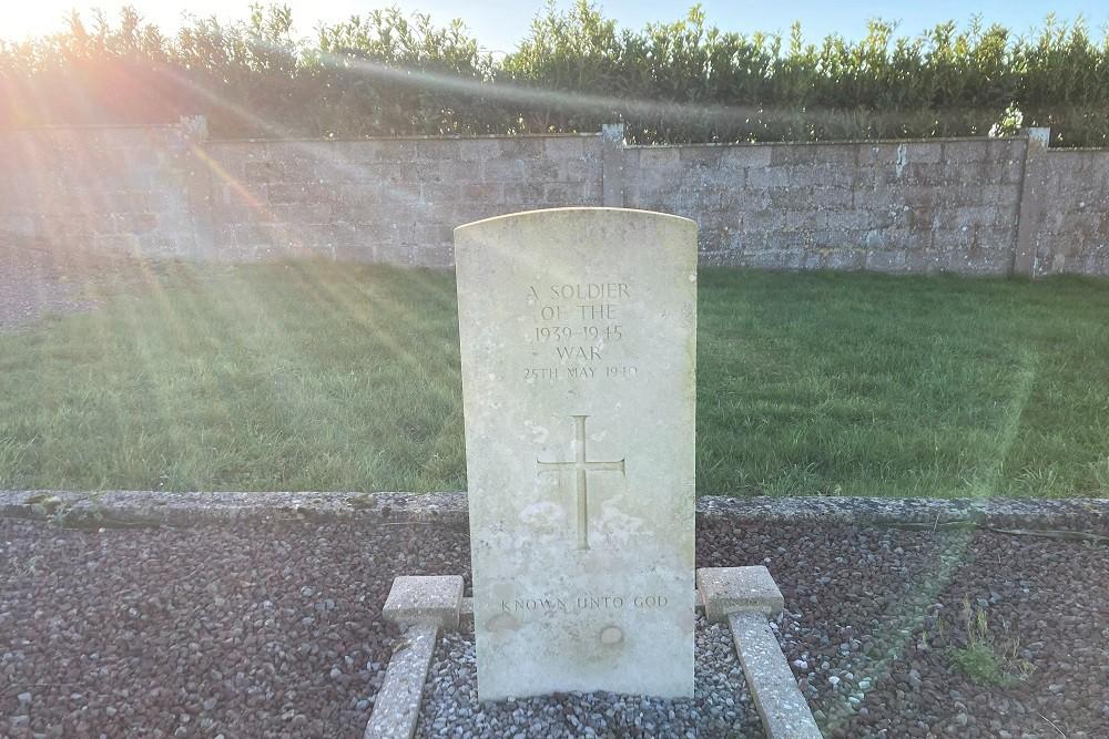 Commonwealth War Graves Montreuil-sur-Mer #2