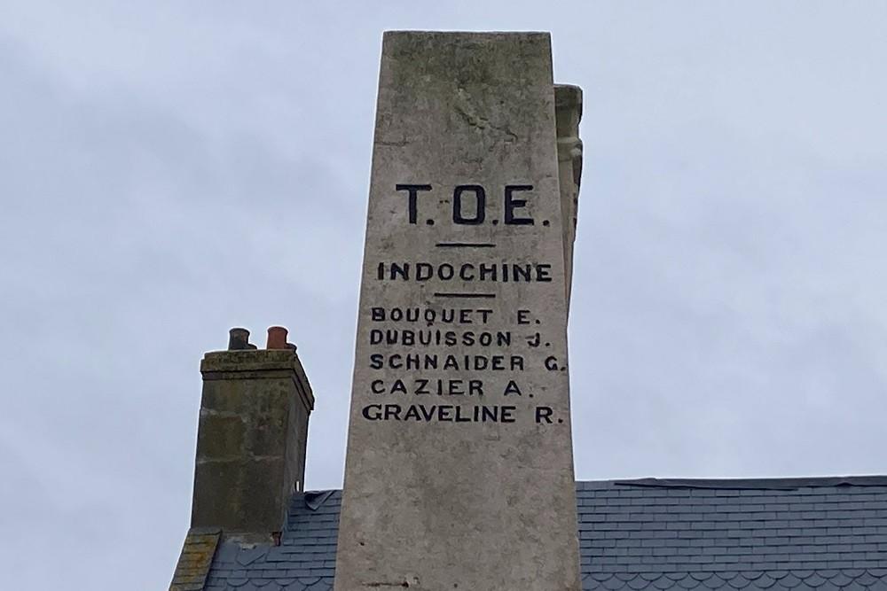 War Memorial Montreuil-sur-Mer #4