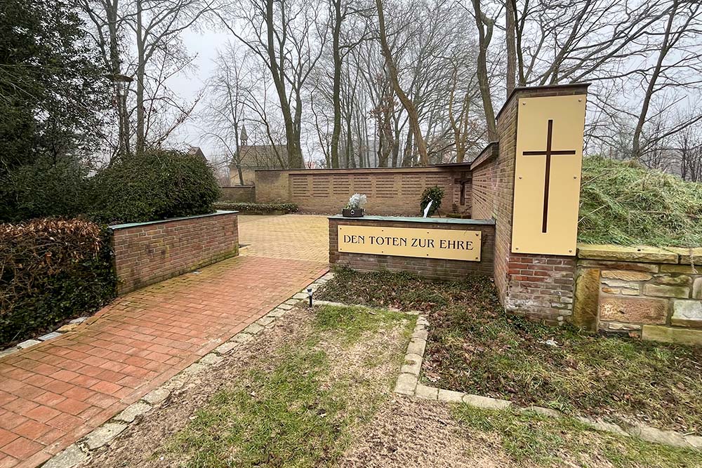 Oorlogsmonument Leschede #1