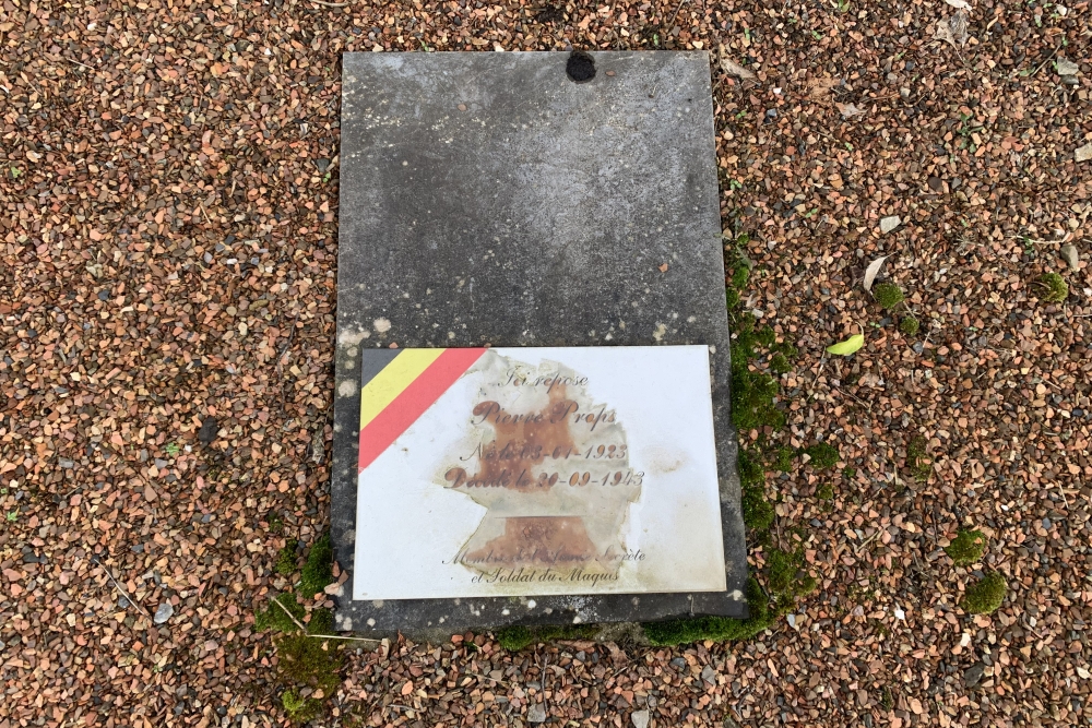 Belgian war graves Limbourg #2