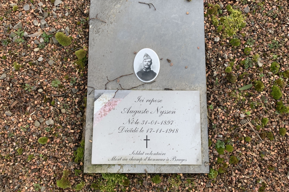 Belgian war graves Limbourg