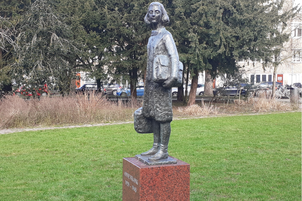 Memorial Anne Frank Merwedeplein Amsterdam #6