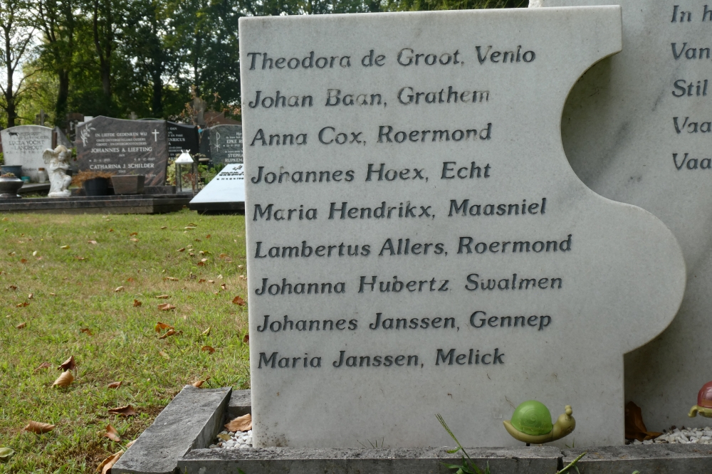 Memorial Limburg Children R.C. Cemetery #2