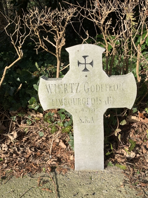 Cemetery Executed Fort de la Chartreuse #5