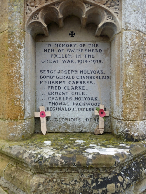 Oorlogsmonument St. Nicholas Church Swineshead #1