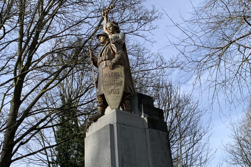 Memorial 1st Line Regiment #3