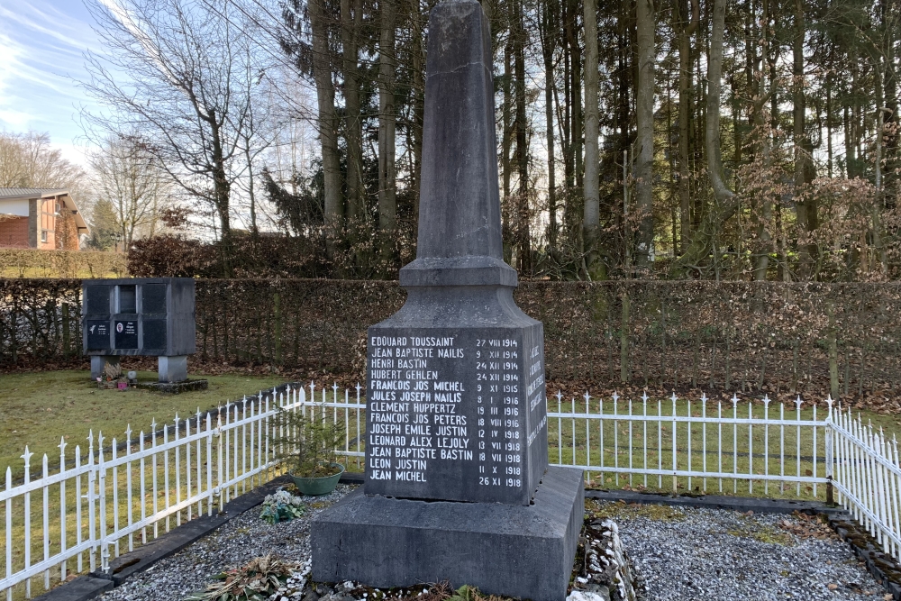 Oorlongsmonument gevallen Duitse soldaten uit Robertville #2