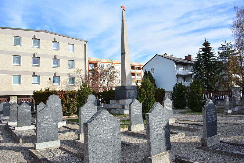 Soviet War Graves Horn