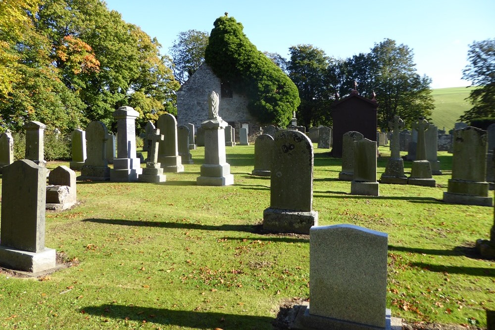 Commonwealth War Grave Auchterless Burial Ground