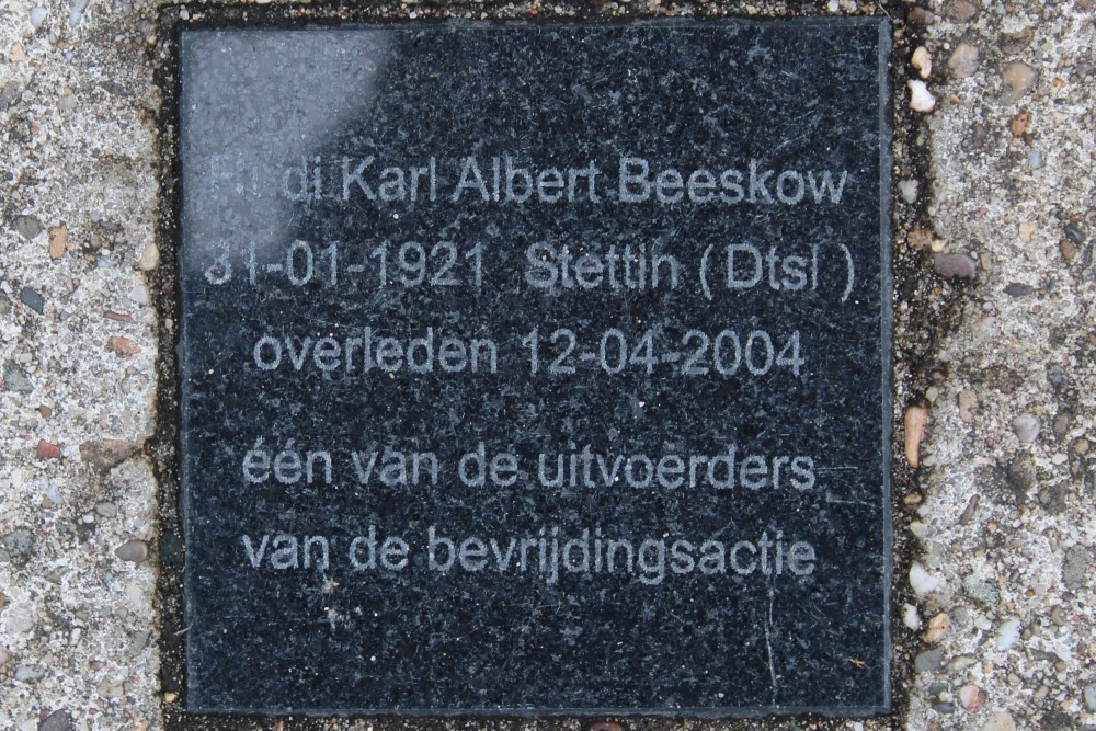 Memorial Stones Utrechtseweg 141 #3