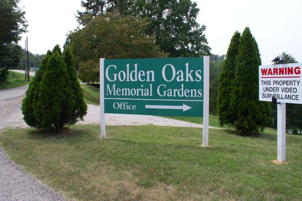 American War Grave Golden Oaks Memorial Gardens