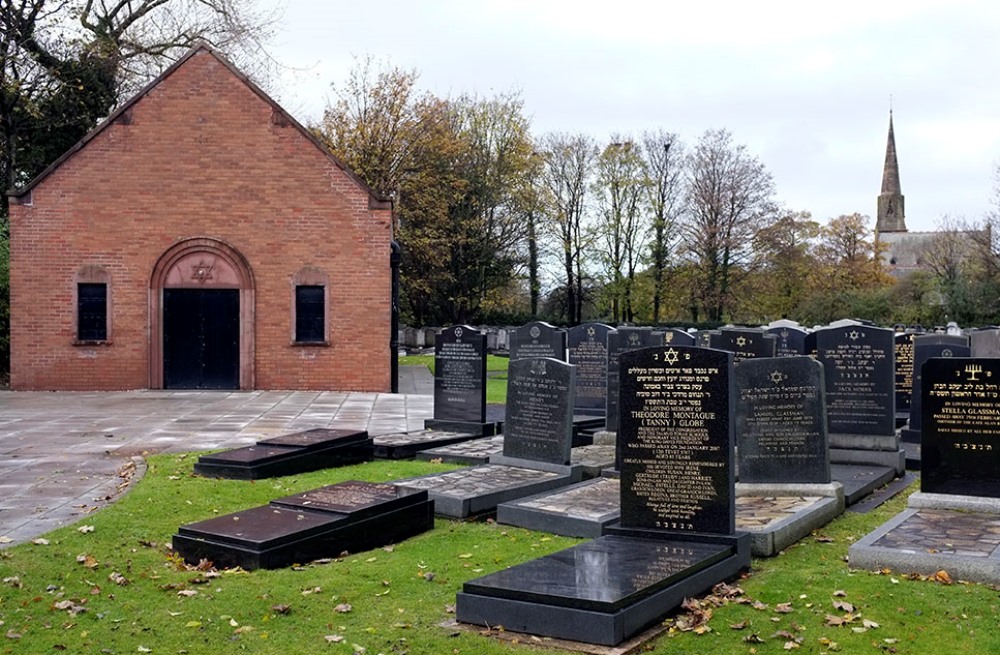 Oorlogsgraven van het Gemenebest Long Lane Jewish Cemetery