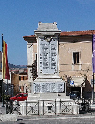 Oorlogsmonument Sulmona