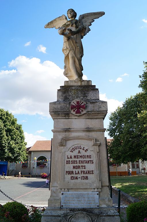 War Memorial Vouill-les-Marais