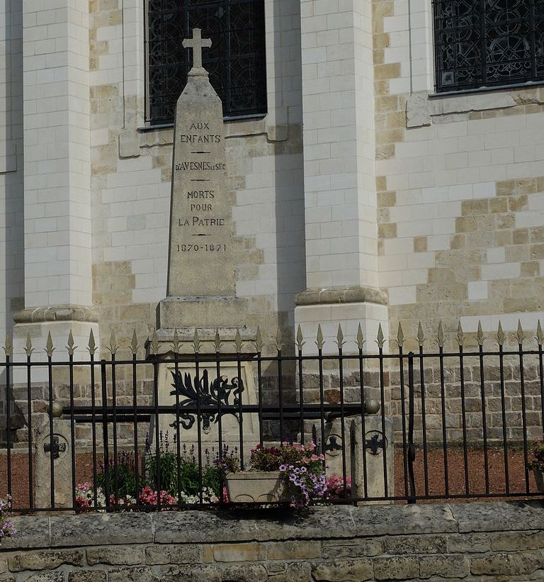 Monument Oorlogen 19e Eeuw Avesnes-le-Sec