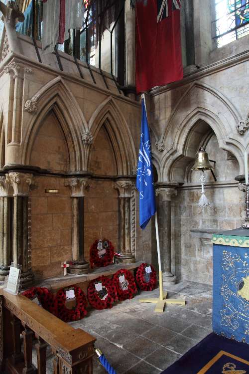 Herdenkingskapel Militairen en Namenboek Slachtoffers Lincoln Cathedral #2