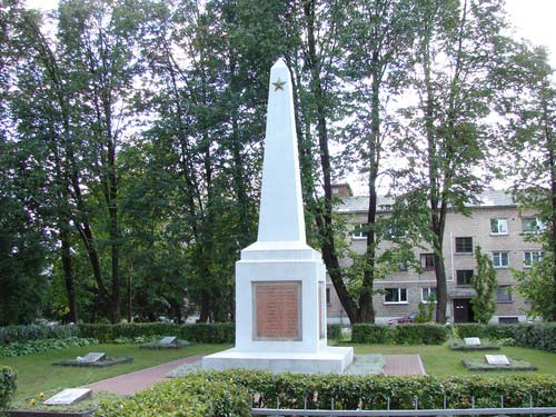 Sovjet Oorlogsbegraafplaats Dagda