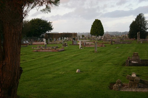 Commonwealth War Graves North Petherton Cemetery