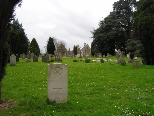 Commonwealth War Graves South Petherton Cemetery