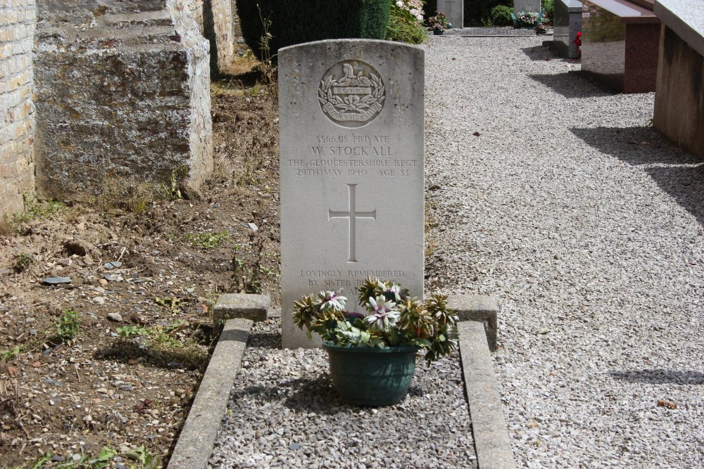 Commonwealth War Graves Wulverdinghe