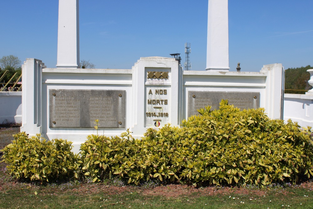 Oorlogsmonument Begraafplaats Frameries