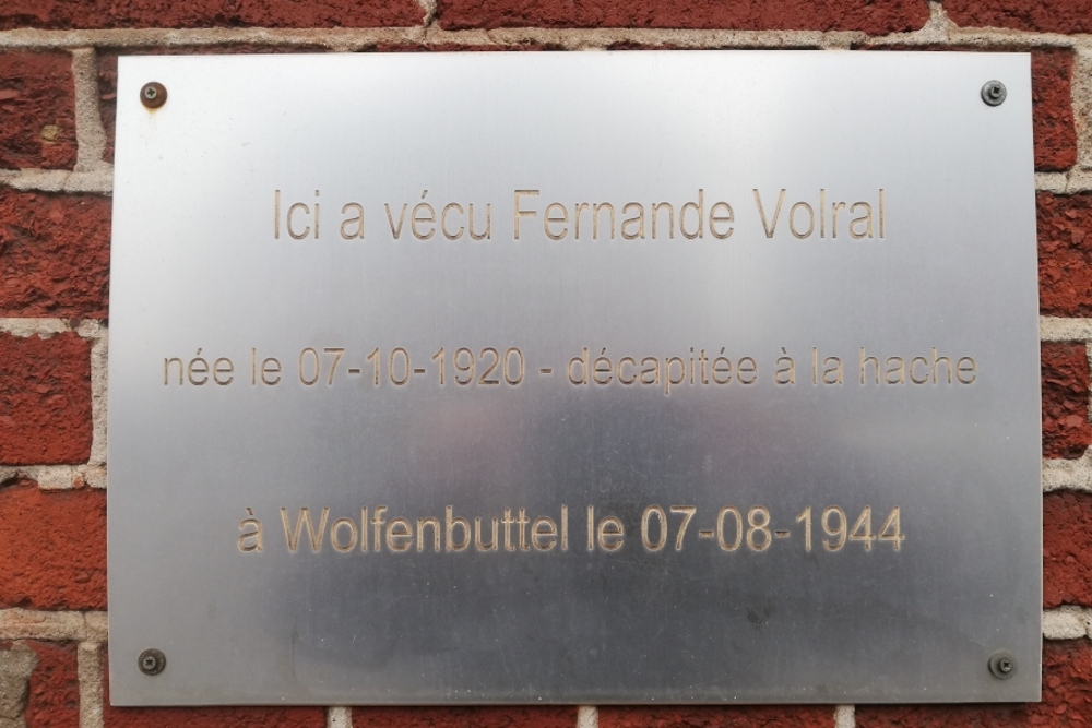 Gedenkteken Fernande Volral