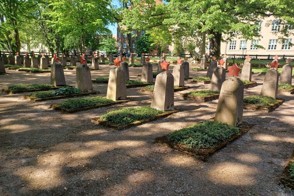 Soviet War Cemetery Eisleben Carl-Eitz-Weg #2