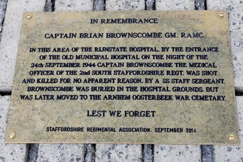 Gedenkteken kapitein Brian Brownscombe GM. RAMC.