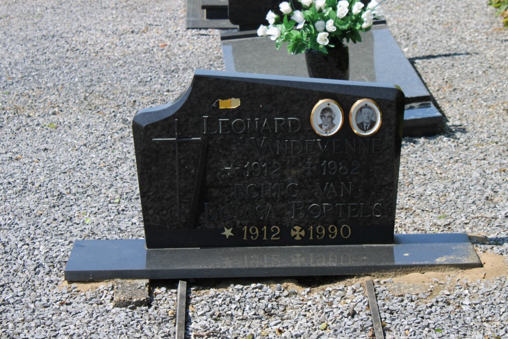 Belgian Graves Veterans Linkhout