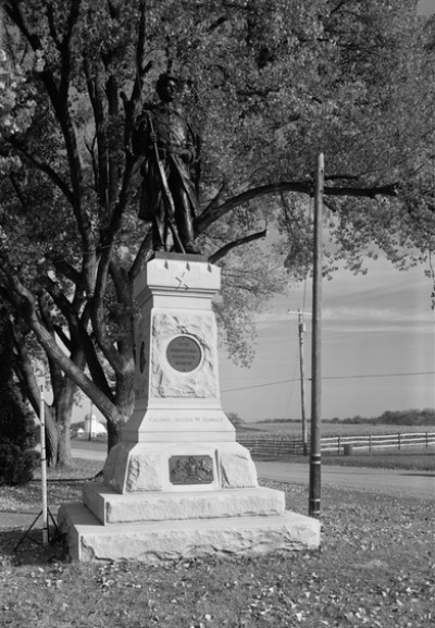 Monument 124th Pennsylvania Volunteer Infantry (Colonel Joseph W. Hawley)