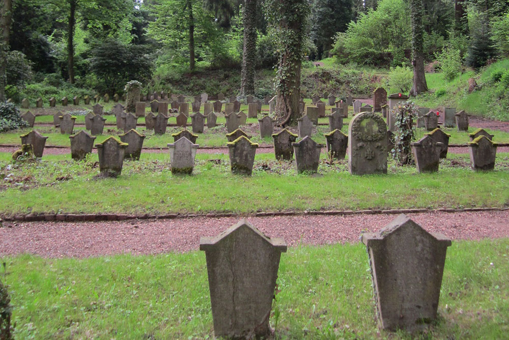 French War Graves Main Cemetery Saarbrcken