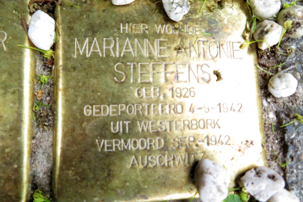 Stolpersteine Johan Schoonderbeeklaan 10 #4