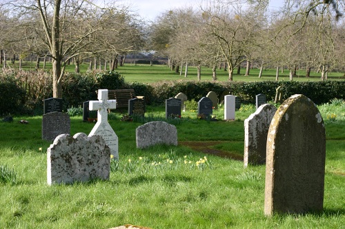 Commonwealth War Graves St. Lawrence Churchyard
