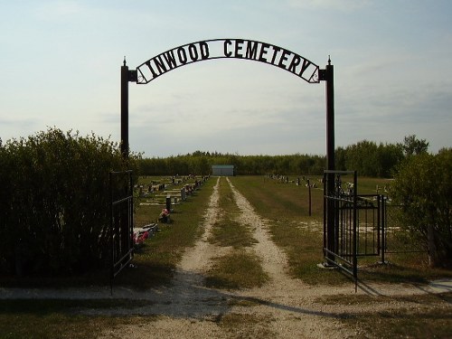 Commonwealth War Grave Inwood Municipal Cemetery