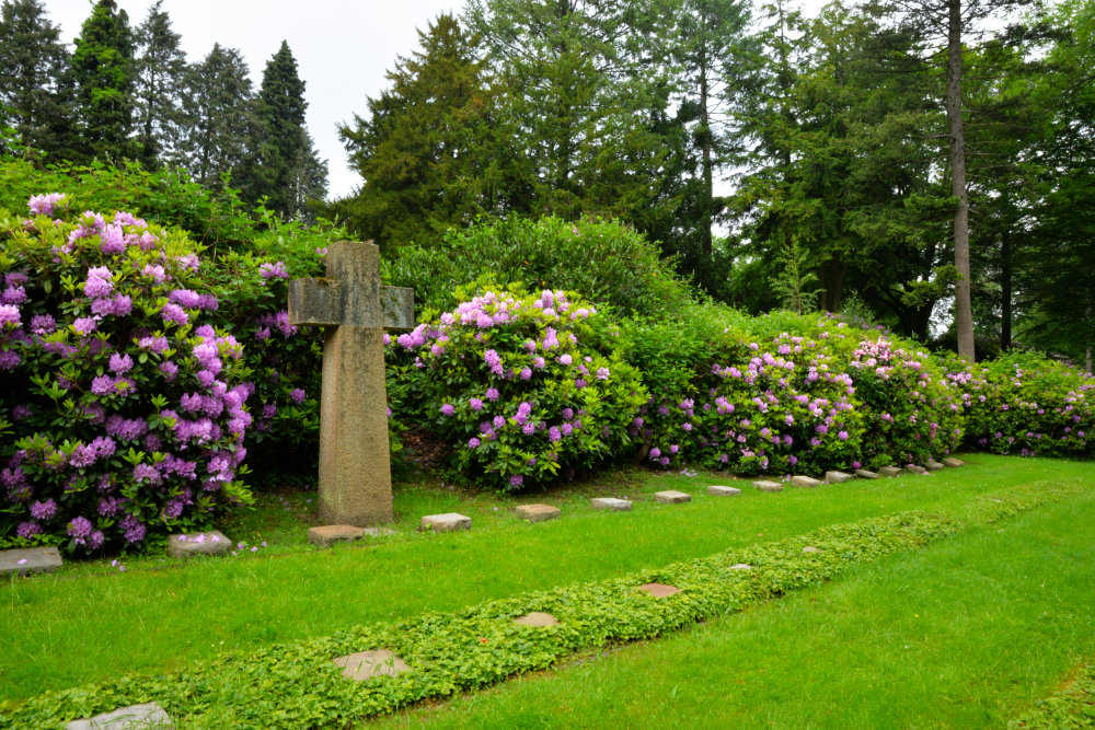 Prisoner Of War And Forced Labourer Graves Parkfriedhof Essen