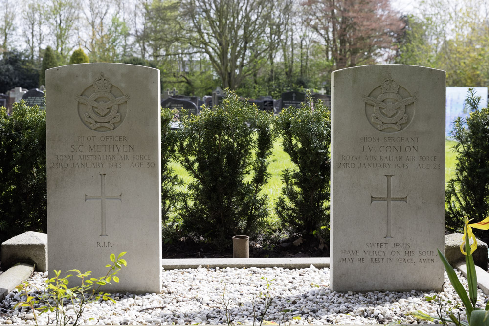 Oorlogsgraven van het Gemenebest Rooms Katholieke Begraafplaats Bakhuizen #2