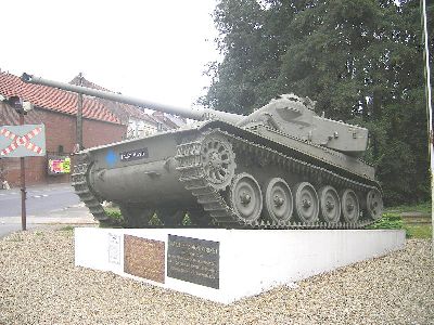 Tankmonument Slag van Montcornet