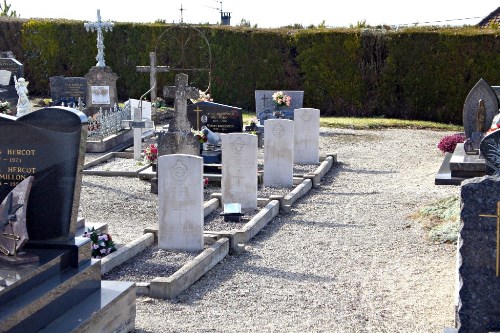 Oorlogsgraven van het Gemenebest Kerkhof Margerie-Hancourt