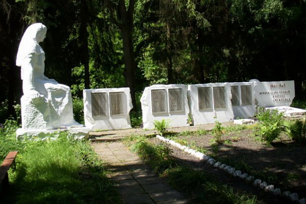 Mass Grave Victims of Fascism