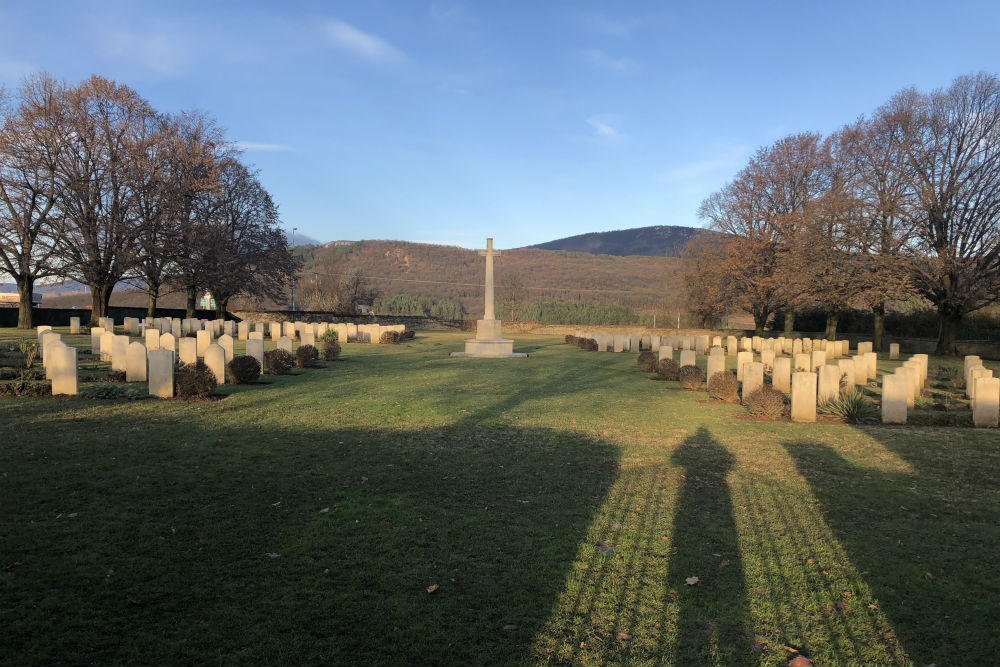 Commonwealth War Cemetery Budapest