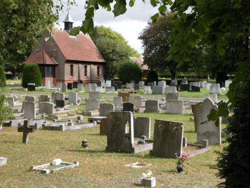 Commonwealth War Grave Burwell Cemetery