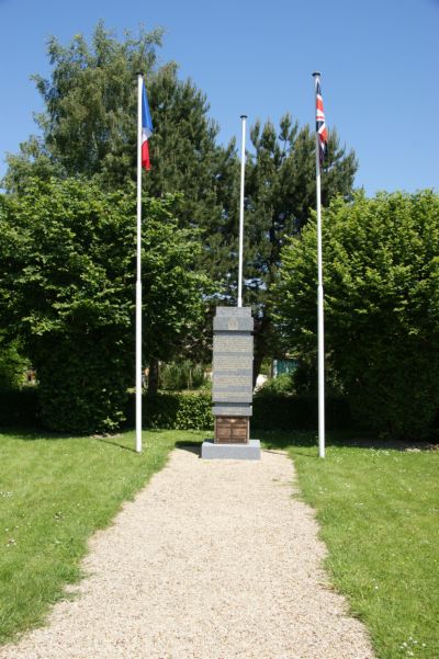Monument 1st Canadian Parachutist Bataillon