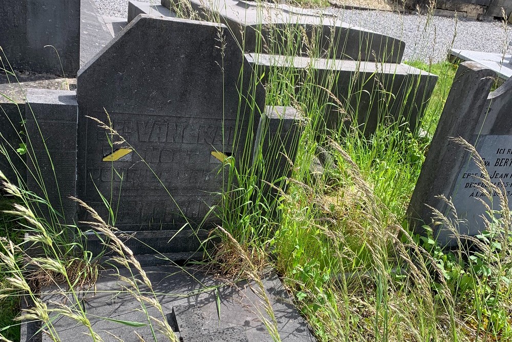 Belgian War Graves Villers-Saint-Simon #4