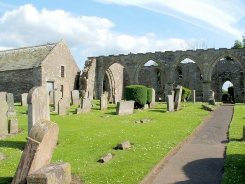 Oorlogsgraven van het Gemenebest St. Kentigern Old Churchyard