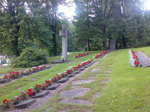 Finnish War Graves Hmeenkoski