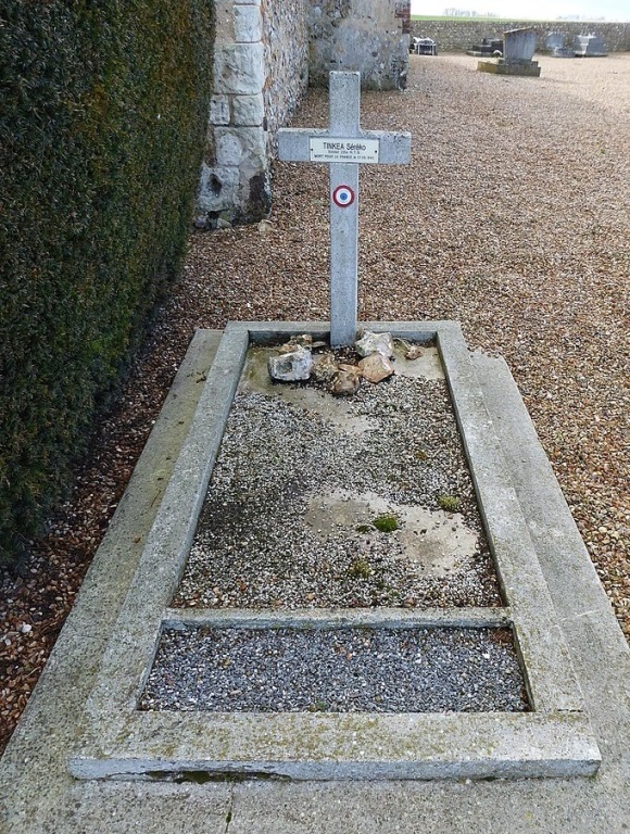 French War Grave Saint-Chron-des-Champs