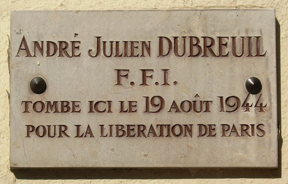 Gedenkteken Andr Julien Dubreuil