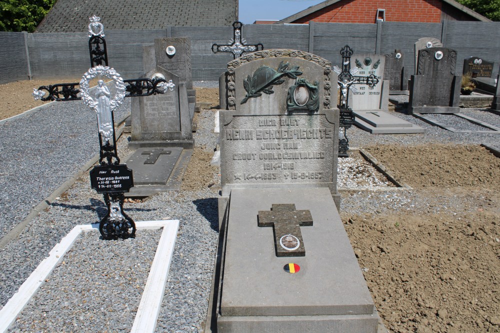Belgian Graves Veterans Ulbeek